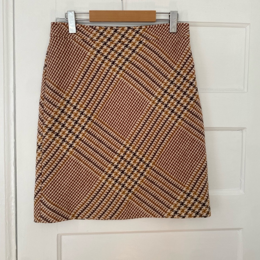 Tory Burch Brown, Tan & Cream Plaid Wool Blend Skirt - Picture 3 of 8